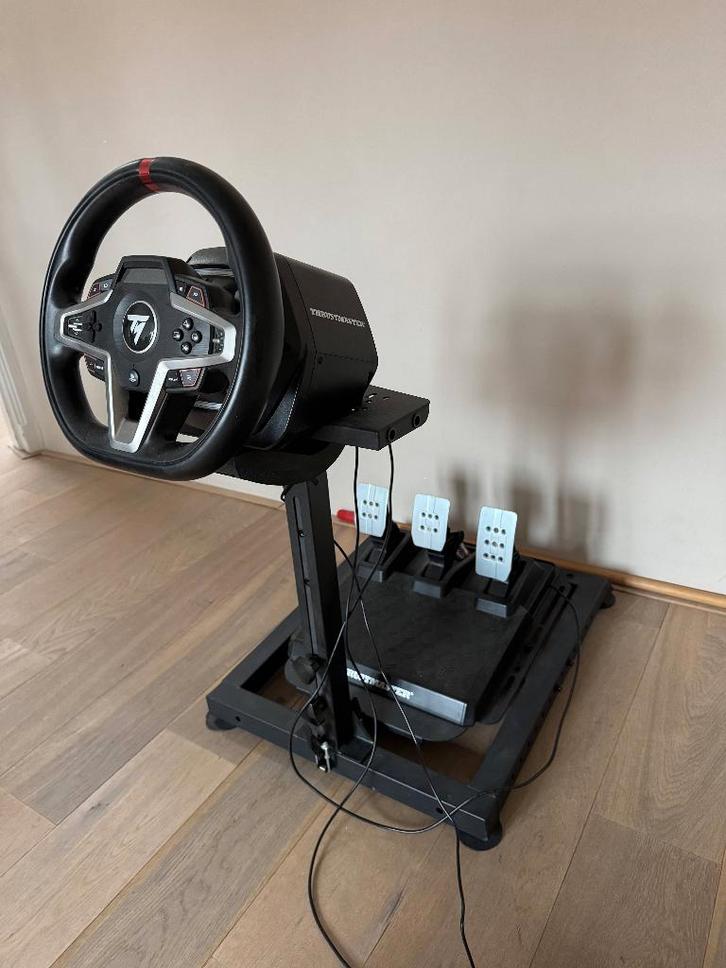 Thrustmaster T248 Racestuur PS4/5 pedalen incl Standaard, Spelcomputers en Games, Spelcomputers | Sony PlayStation Consoles | Accessoires