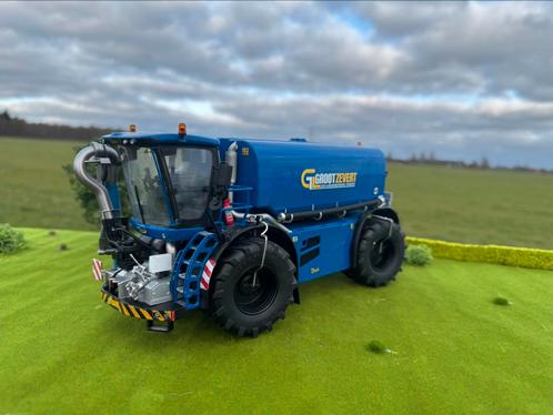 Vredo VT4556 mesttank – Groot-Zevert, Hobby en Vrije tijd, Modelauto's | 1:32, Zo goed als nieuw, Tractor of Landbouw, Overige merken