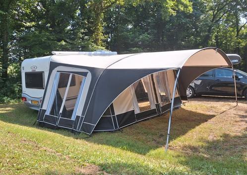 LMC Munsterland Sunny met Unico voortent en airco, Caravans en Kamperen, Caravans, Particulier, tot en met 4, 1000 - 1250 kg, Treinzit