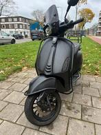 Vespa Sprint Notte - Full Option!, Fietsen en Brommers, Ophalen, Zo goed als nieuw, Benzine, Vespa