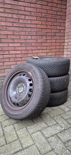 Continental winterbanden 205/55/R16, Auto-onderdelen, Banden en Velgen, Ophalen, Gebruikt, 16 inch, Banden en Velgen