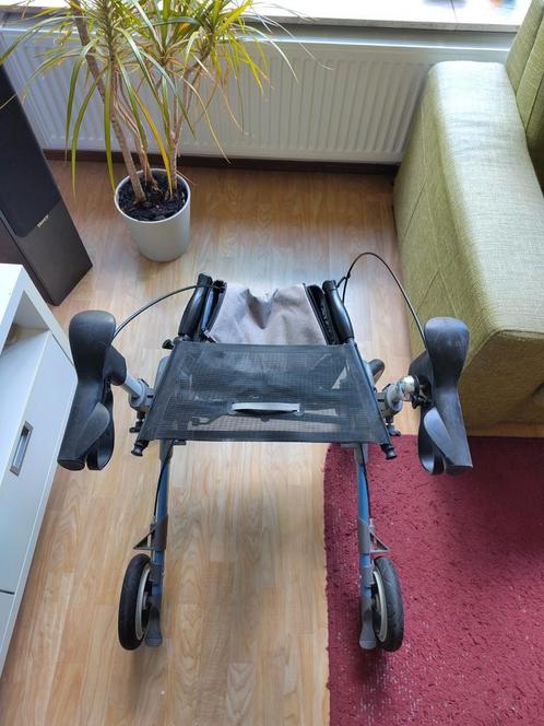Wendbare, stevige en nauwelijks gebruikte Topro rollator, Diversen, Rollators, Zo goed als nieuw, Ophalen