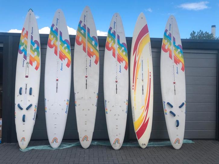 Nieuwe 🏄‍♂️ surfplanken €275 Winteractie ☃️❄️, Watersport en Boten, Windsurfen, Nieuw, Plank, 300 cm of meer, Met vin(nen), Minder dan 5 m²