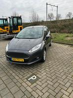 Ford Fiësta 1.0 48KW/65PK 5D 2015 Grijs, Auto's, 525 kg, Handgeschakeld, 954 kg, 998 cc