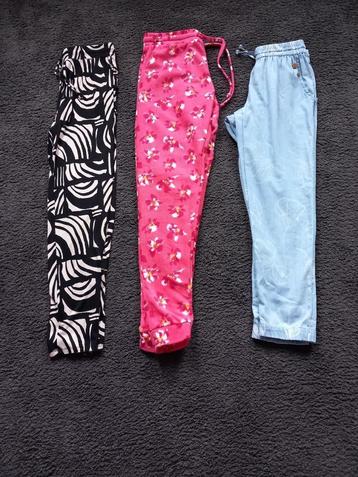  VEEL  LEUKE NIEUWE BROEKEN MAAT S   MOET WEG  beschikbaar voor biedingen