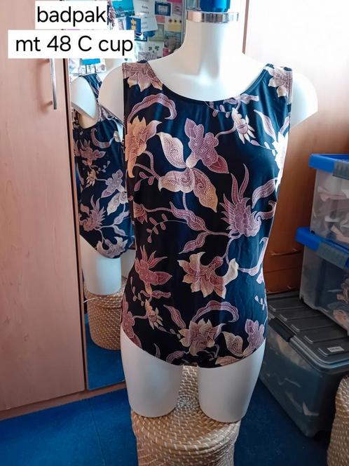 Prothese badpak mt 48, Kleding | Dames, Badmode en Zwemkleding, Zo goed als nieuw, Badpak, Zwart, Ophalen of Verzenden