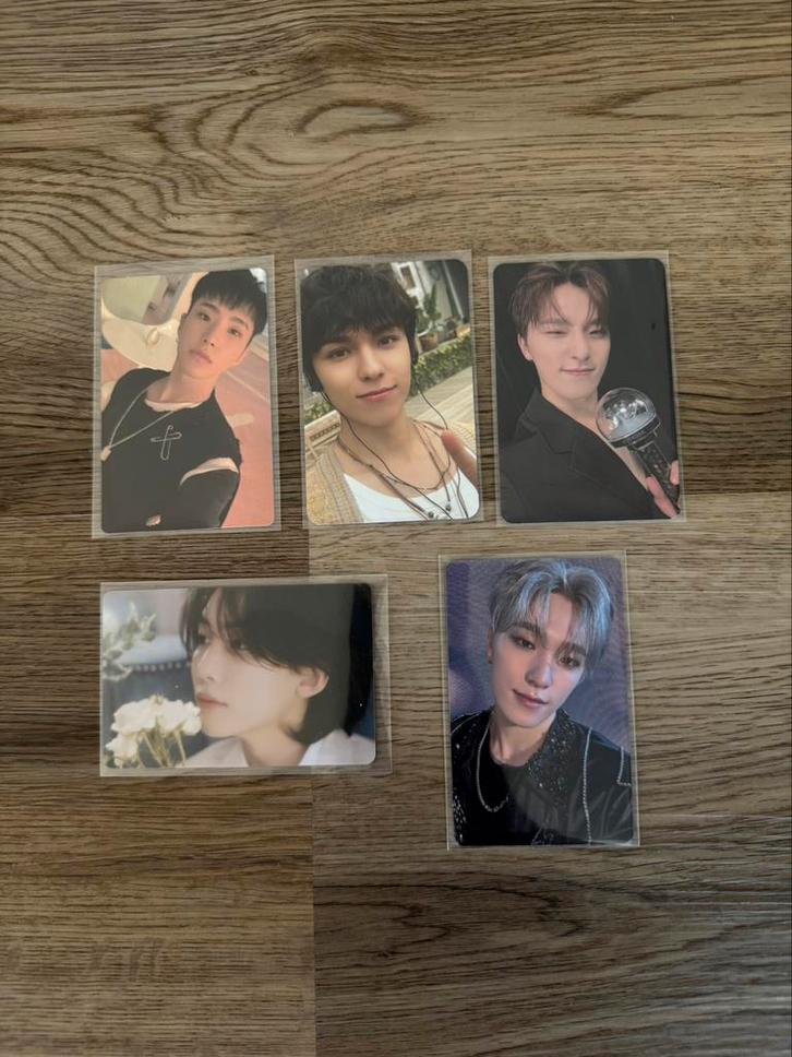 WTS seventeen photocards, Verzamelen, Muziek, Artiesten en Beroemdheden, Zo goed als nieuw, Foto of Kaart, Verzenden