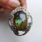 Vintage hanger: royale labradoriet cabochon, floraal montuur, Ophalen of Verzenden, Overige materialen, Hanger, Met edelsteen