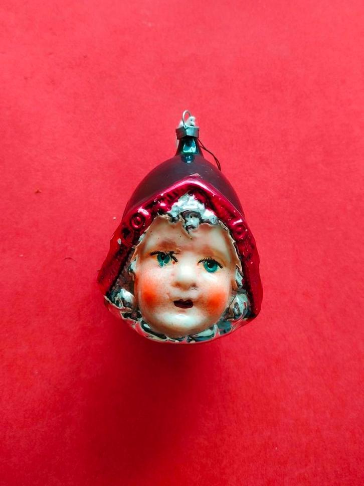 Meisje met groene muts. Oude kerstbal., Diversen, Kerst, Gebruikt, Ophalen of Verzenden