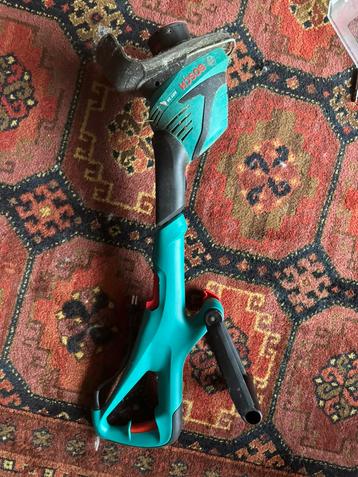 Bosch ART24 grass trimmer beschikbaar voor biedingen