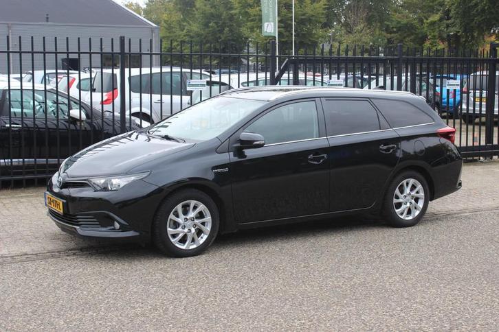 Toyota Auris Touring Sports 1.8 Hybrid Dynamic, Auto's, Toyota, Te koop, Auris, ABS, Achteruitrijcamera, Airbags, Airconditioning