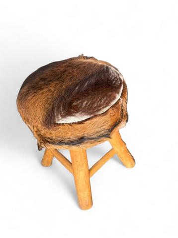 Geitenhuid Krukje Houten Onderstel beschikbaar voor biedingen