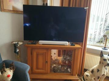 tv kastje  beschikbaar voor biedingen