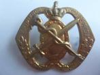 Baretembleem Geneeskundige Troepen, Ophalen of Verzenden, Landmacht, Nederland, Embleem of Badge