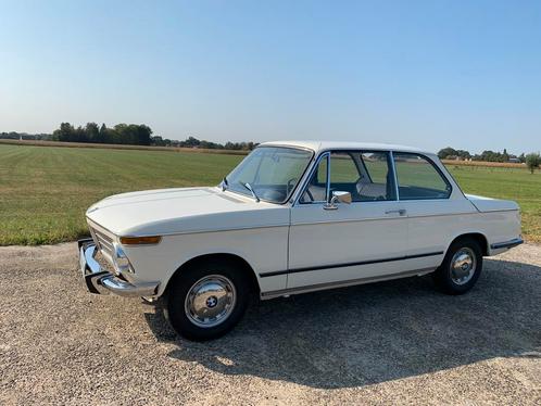 Bmw 2002 automaat Eerte eigenaar, Auto's, Oldtimers, Particulier, Bluetooth, Radio, BMW, Benzine, Sedan, Automaat, Wit, Blauw