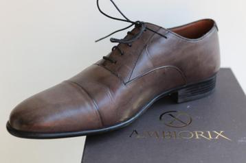 Gloednieuw in doos! Ambiorix Malaga lace-ups in maat 43 = 9 beschikbaar voor biedingen
