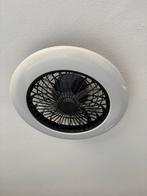 Ventilator en LED lamp ineen, Huis en Inrichting, Ophalen, Zo goed als nieuw, Kunststof