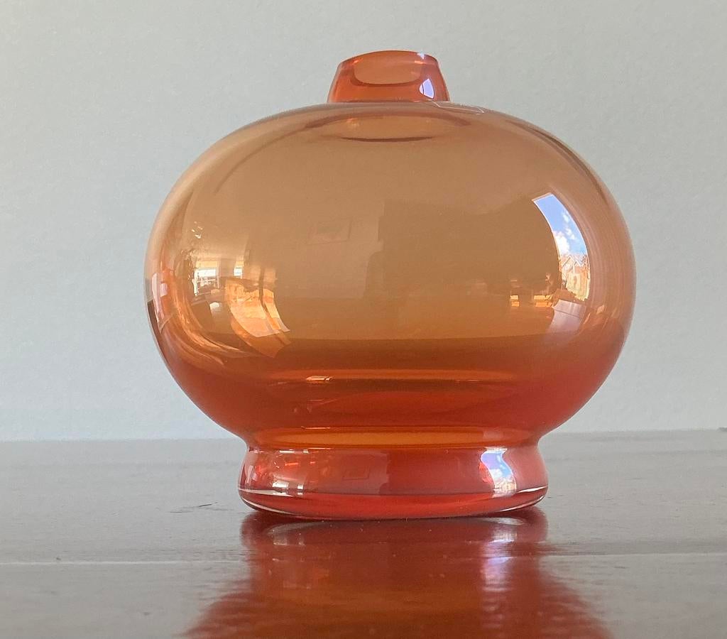 Oranje vaasje Beatrix 75 jaar., Ophalen of Verzenden