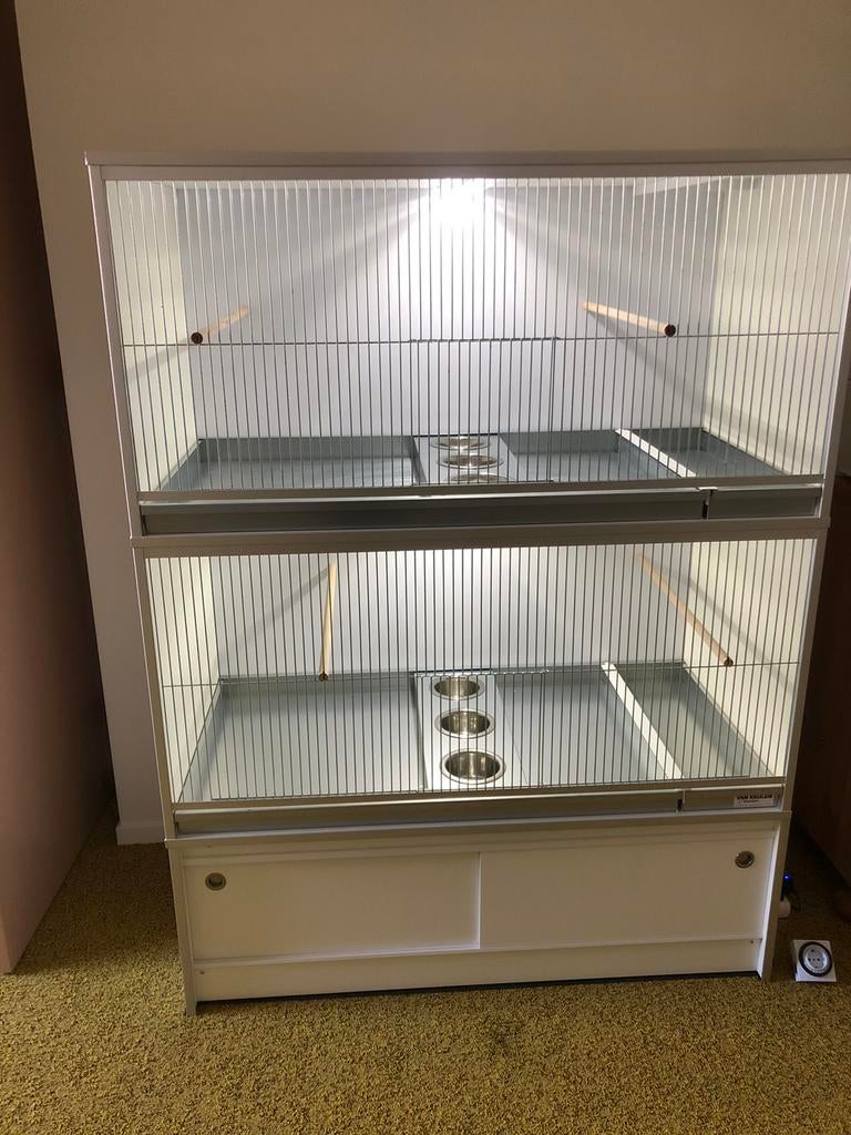 Van keullen kooien, Ophalen of Verzenden, Zo goed als nieuw