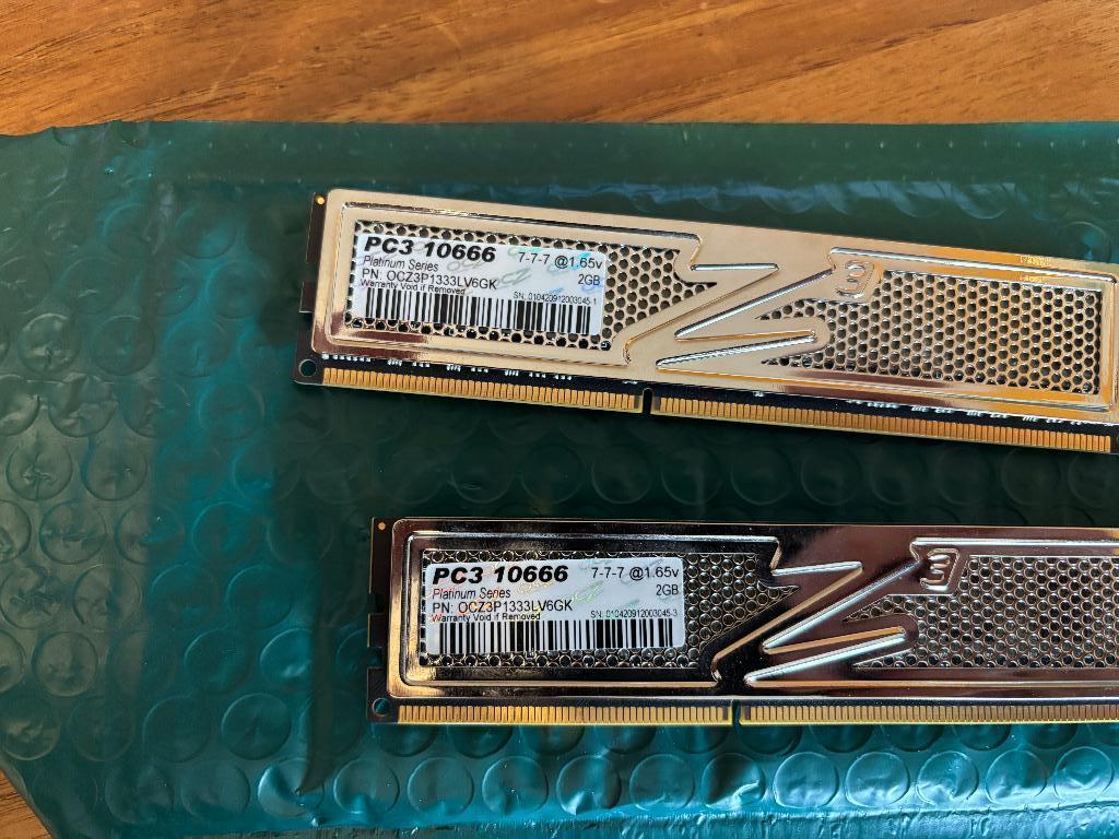 OCZ Platinum 4Gb kit DDR3/1333, DDR3, Ophalen of Verzenden, Zo goed als nieuw, Desktop