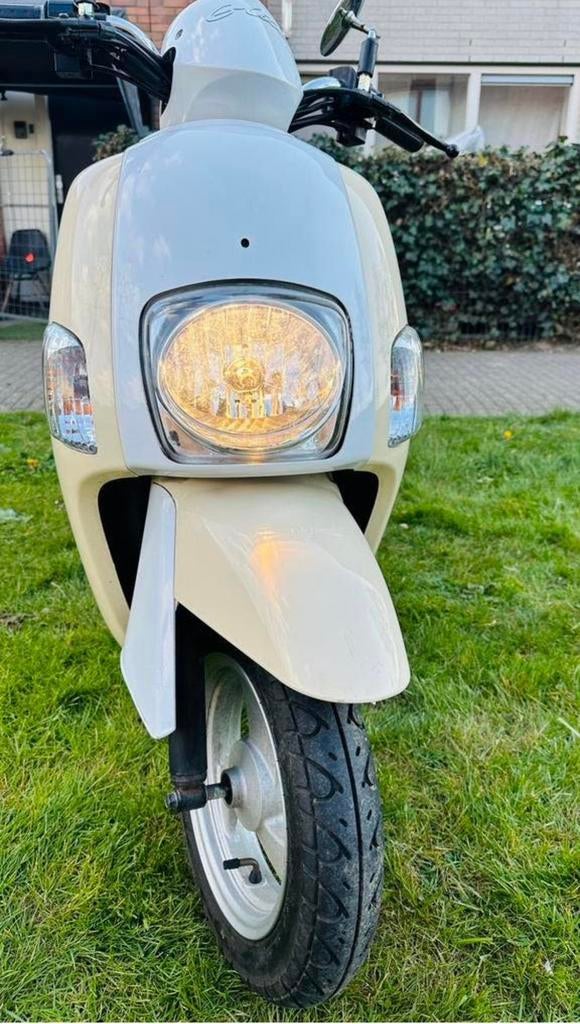 Tomos Elite Electric Scooter Defective, Fietsen en Brommers, Brommers | Tomos, Ophalen of Verzenden, Zo goed als nieuw