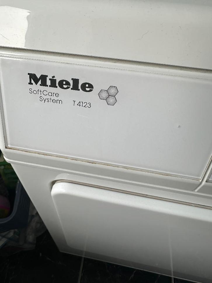 Miele Wasdroger T4123 - SoftCare System, Witgoed en Apparatuur, Wasdrogers, Gebruikt, Luchtafvoer, Voorlader, 6 tot 8 kg, 85 tot 90 cm