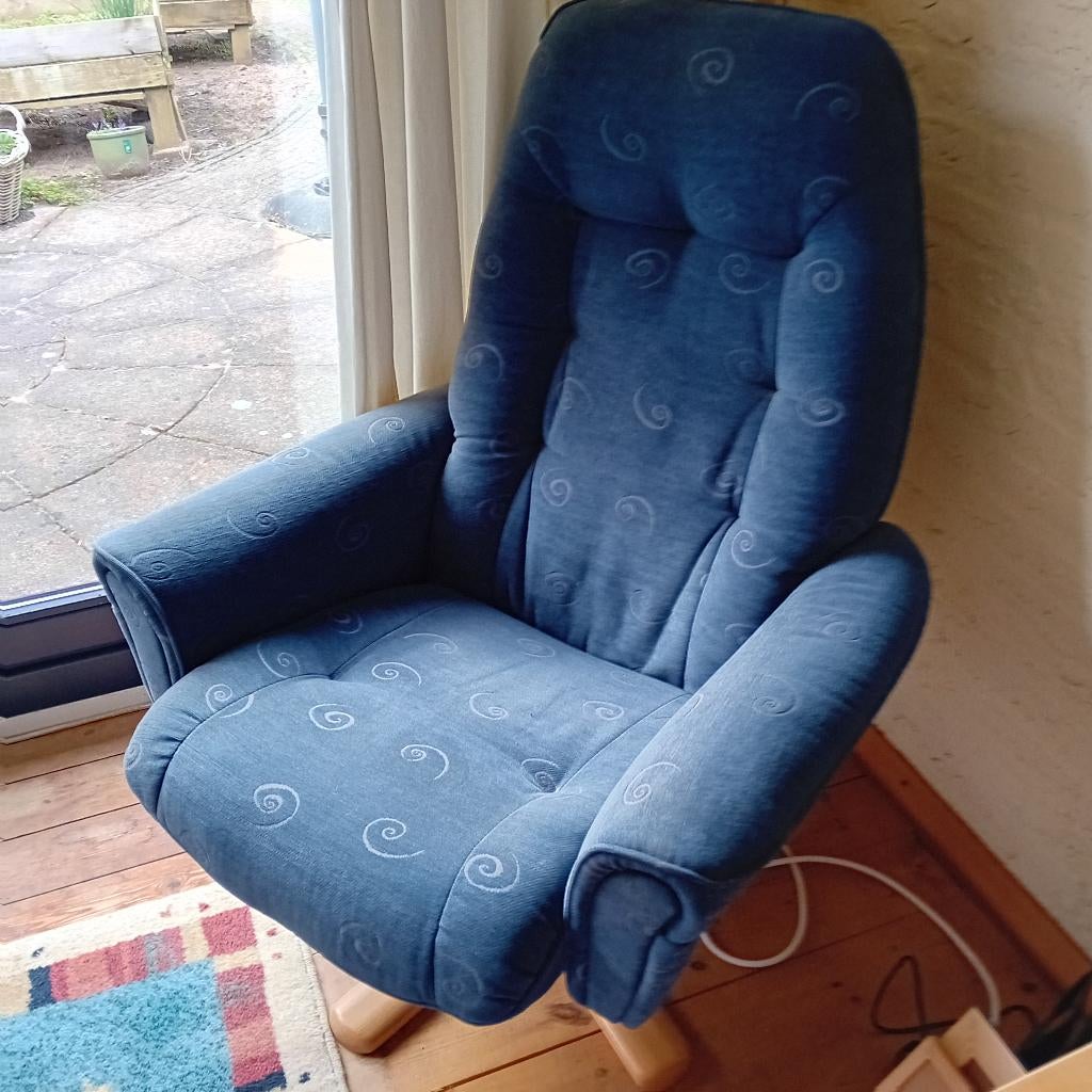 Draaistoel, Huis en Inrichting, Stoelen, Ophalen, Gebruikt, Blauw, Eén