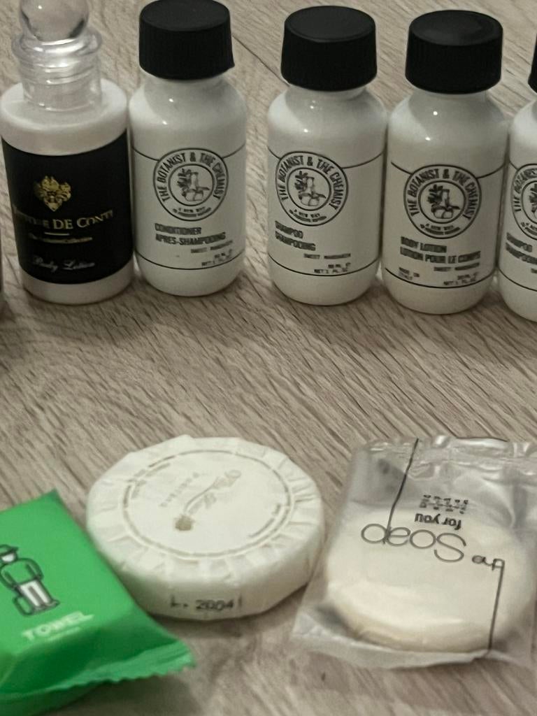 Nieuwe travelsize verzorgingsproducten - Ideaal voor op reis, Verzenden, Nieuw, Bad & Douche