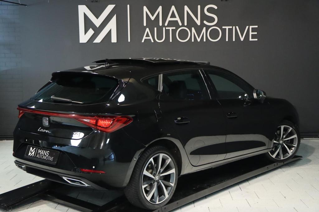 SEAT Leon 1.4 TSI eHybrid PHEV FR / PANO / VIRTUAL / MEMORY, Gebruikt, Zwart, 4 cilinders, Leon