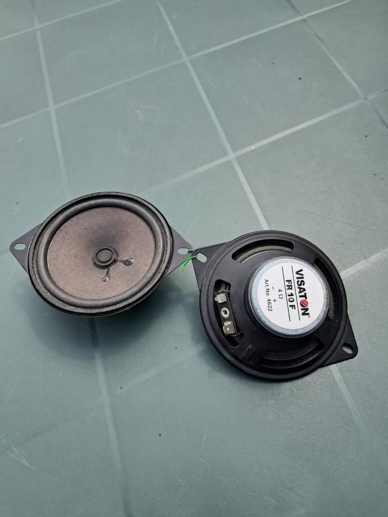 2 kleine luidsprekertjes, Ophalen of Verzenden, Zo goed als nieuw