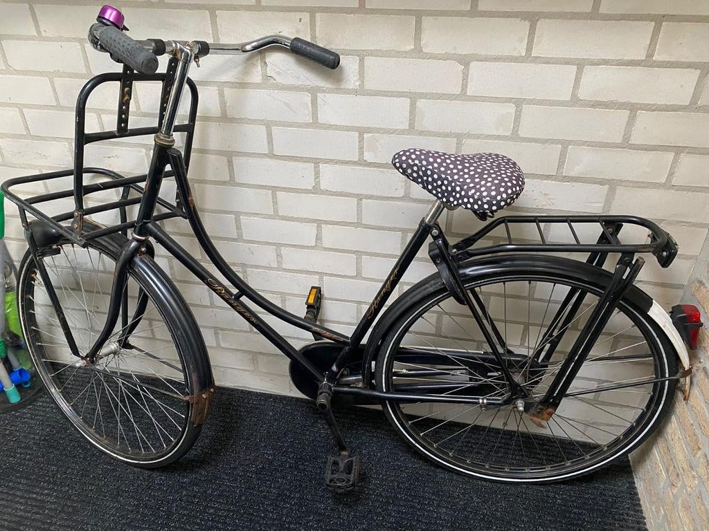 Zwarte oma fiets of stationsfiets, Fietsen en Brommers, Fietsen | Dames | Omafietsen, Ophalen, Gebruikt, Terugtraprem