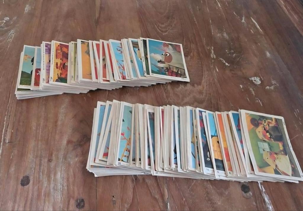 Fabeltjeskrant plaatjes 200 stuks 1969, Ophalen of Verzenden, Gebruikt, Foto of Kaart