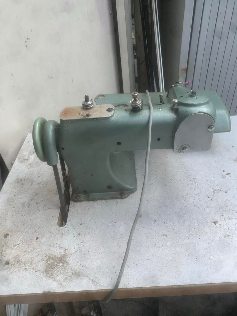 Industriële Blindzoommachine, Gebruikt, Naaimachine, Industrieel, Ophalen