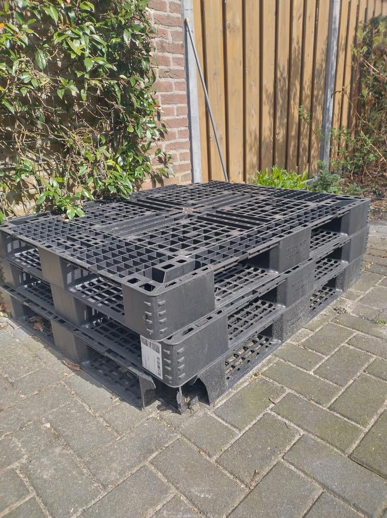 3 Kunststof pallets 120x100x12 cm  1000kg  €6/ stk., Ophalen, 100 cm of meer, 60 cm of meer, Overige typen