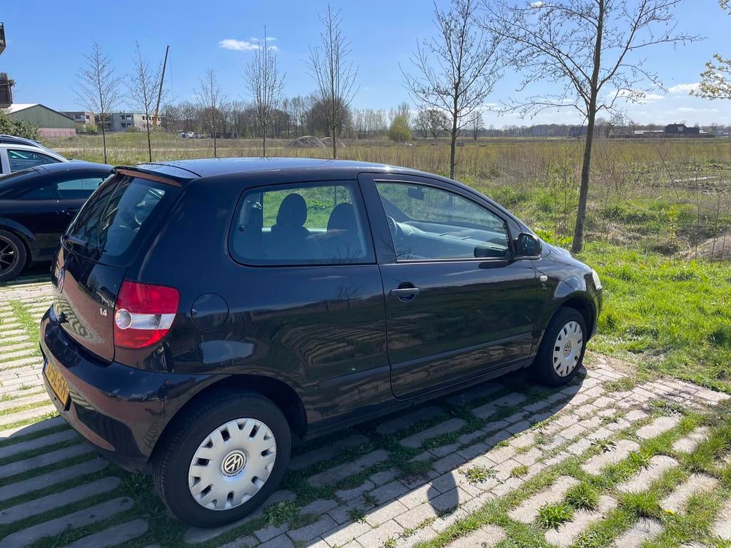 Volkswagen Fox 1.4 zwart bj2006, Ophalen of Verzenden, Volkswagen