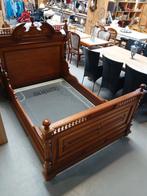 Klassiek bed +/- 100 jaar oud - Estafette Harlingen, Ophalen