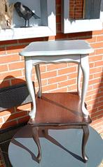 2 tafeltjes in Queen Anne stijl, Ophalen, Gebruikt