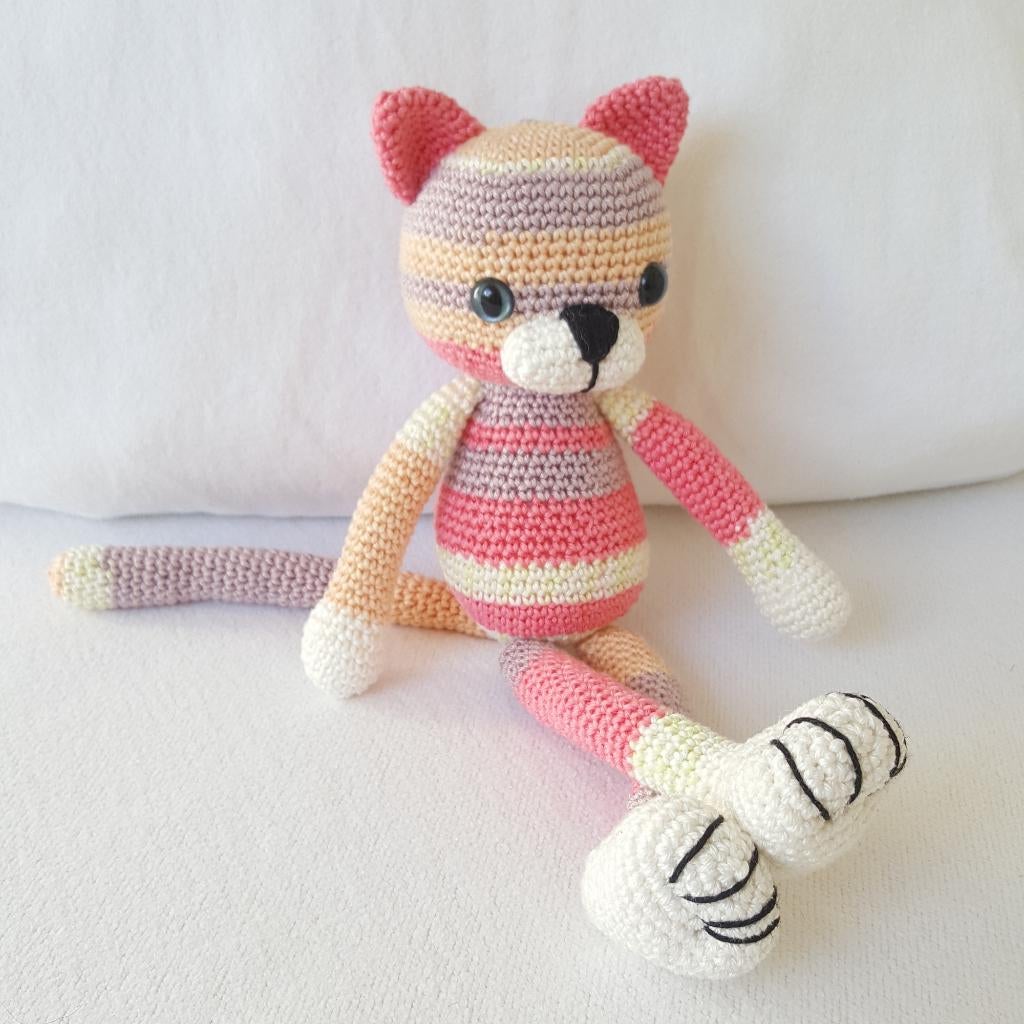 Gehaakte kat, nieuw en handgemaakt, Handgemaakt, Nieuw, Ophalen of Verzenden, Roze