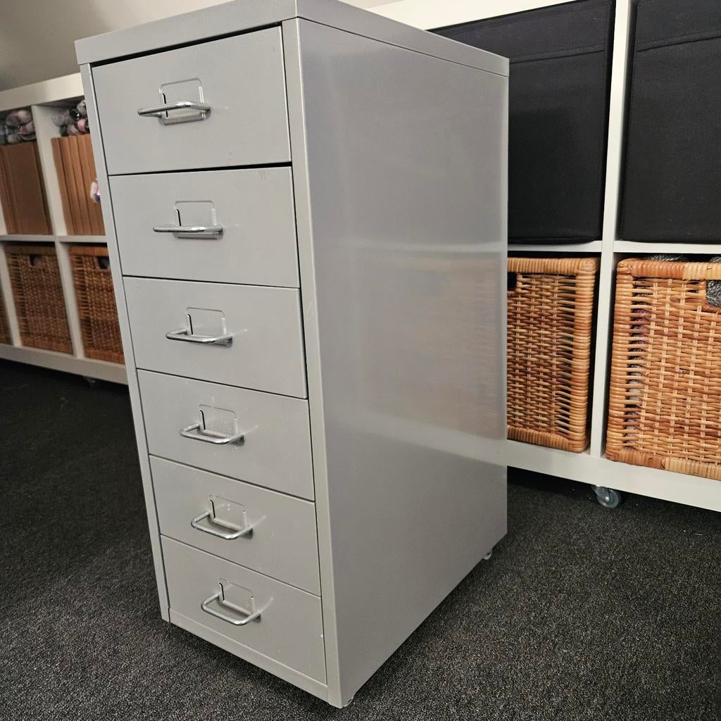 Ikea Ladekast HELMER op wieltjes, Ophalen, Minder dan 50 cm, Minder dan 100 cm, Metaal