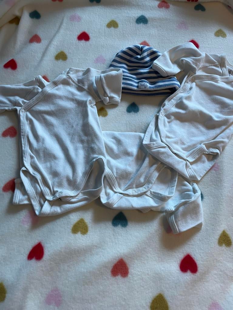 Petit Bateau rompers, Feetje mutsjes en Eekhoorn pakje, Kinderen en Baby's, Ophalen of Verzenden, Gebruikt, Jongetje of Meisje