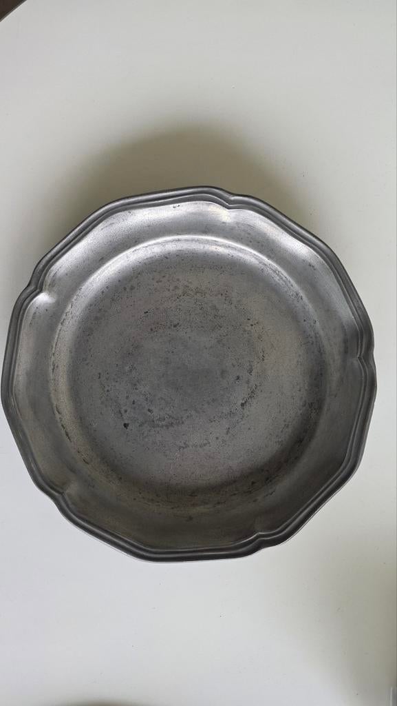 Antiek 3 tinnen borden met merktekens, Antiek en Kunst, Antiek | Tin, Ophalen of Verzenden