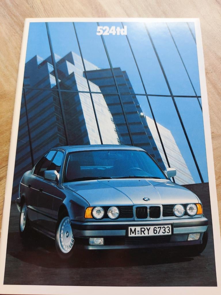 1988 Bmw 524 td (zescilinder diesel) E34 folder, Boeken, Auto's | Folders en Tijdschriften, Ophalen of Verzenden, Zo goed als nieuw