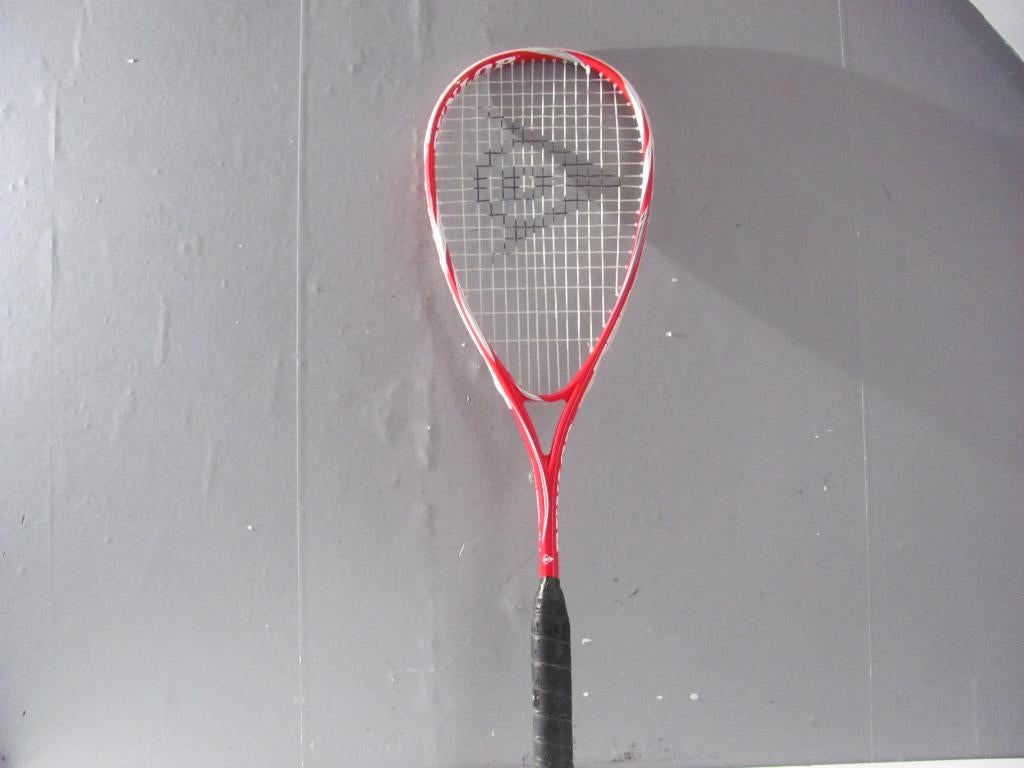 Squashracket van Dunlop rage 20 met goede bespanning, Ophalen of Verzenden, Zo goed als nieuw, Racket