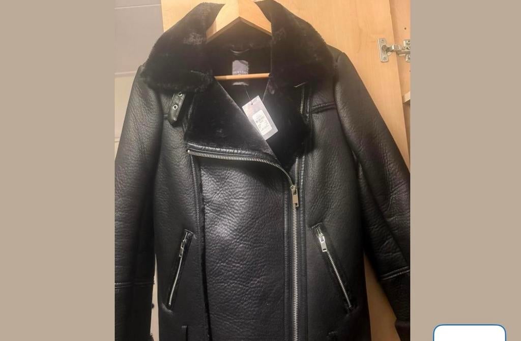 Zwarte Primark winterjas met bontkraag, Ophalen of Verzenden, Nieuw, Maat 34 (XS) of kleiner, Zwart
