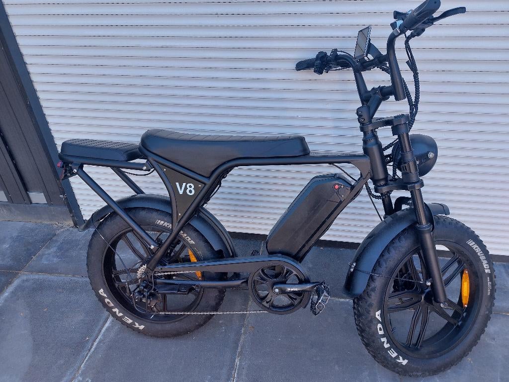 Ouxi v8 fatbike rijdt goed, Fietsen en Brommers, 59 cm of meer, Ophalen, Zo goed als nieuw, Overige merken