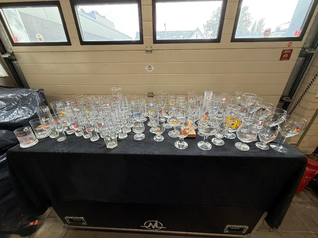 Grote verzameling bierglazen diverse merken en modellen, Verzamelen, Biermerken, Zo goed als nieuw, Glas of Glazen, Overige merken