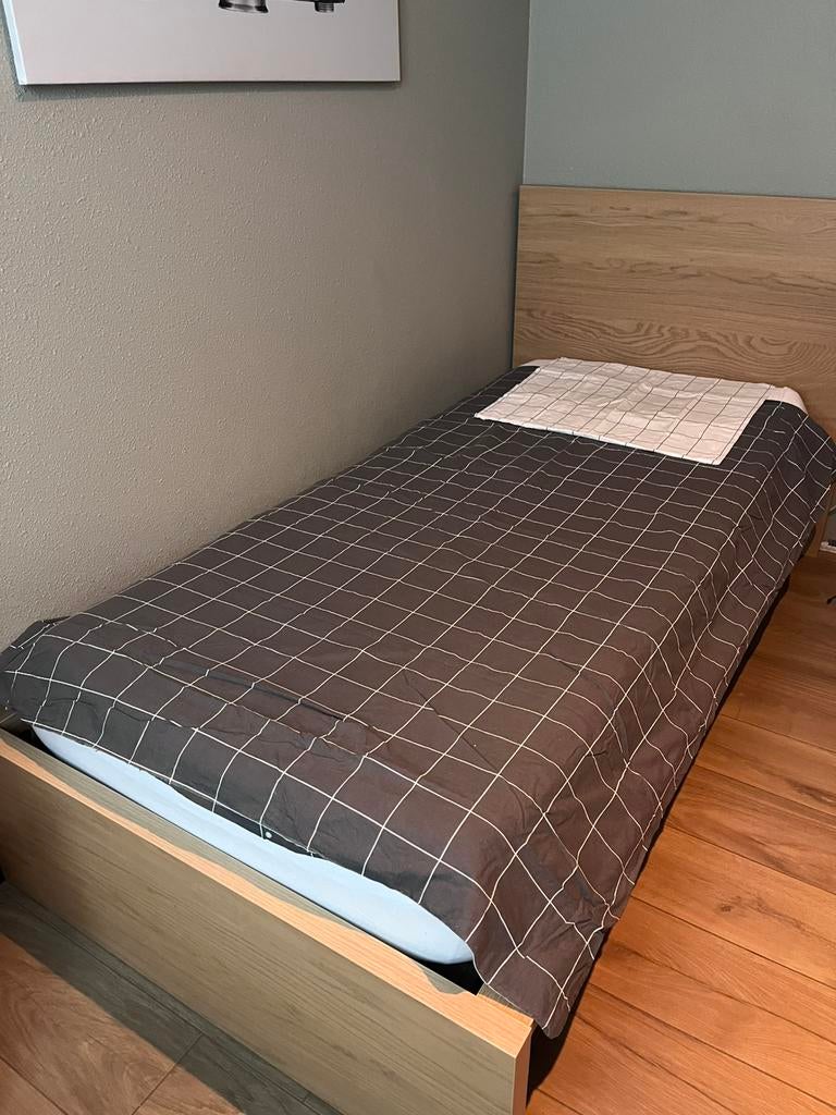 Ikea dekbedovertrekken 140x 200 cm. 2 stuks., Huis en Inrichting, Slaapkamer | Beddengoed, Ophalen, Eenpersoons, Wit, Dekbedovertrek