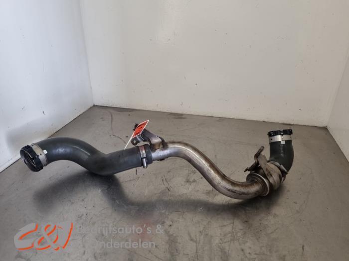 Intercooler Buis van een Opel Vivaro, Auto-onderdelen, Airco en Verwarming, Opel, Gebruikt, 3 maanden garantie, Ophalen of Verzenden