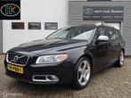 Volvo V70 2.0T 203pk H6 R-Edition Navi Volleder Trekhaak PDC, Auto's, Euro 5, 1800 kg, 4 cilinders, Navigatiesysteem