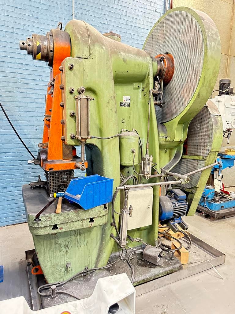 Rijva Excenterpers 125 ton - Bouwjaar 1974, Ophalen of Verzenden, Gebruikt